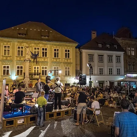 Jaques Ljubljana